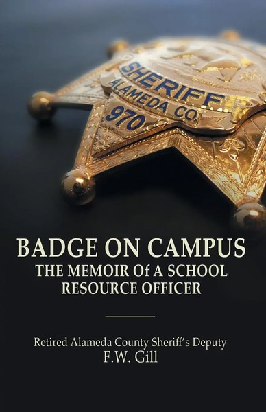 Floyd W Gill | Badge On Campus | Taschenbuch | Englisch (2016)-image