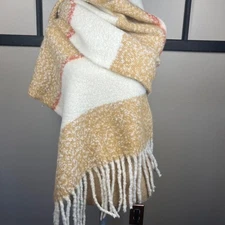 NWT Madewell Fringe Blanket Scarf Wrap Shawl Cozy Neutral Beige White Pink