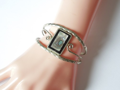 Image thumbnail 9