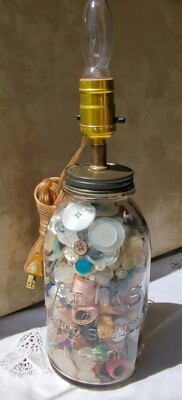 Country Chic Wood Spools BUTTON filled Atlas Strong Mason Jar Table Lamp L3 2 qt