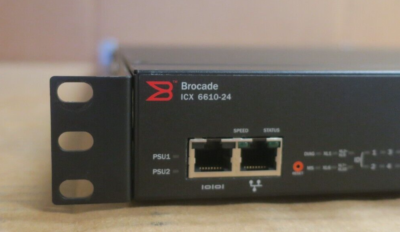 Brocade ICX 6610-24 24x 1GbE RJ45 + 8x 1GbE SFP + 4x 40G Stacking