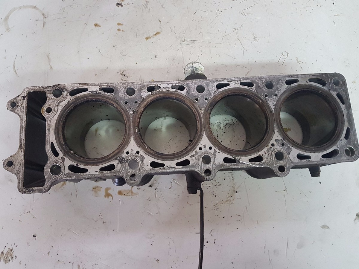 ⭐︎⭐︎⭐︎ Suzuki 94580-19C00 BRACKET, LOWER Genuine NEU NOS xx6359 | eBay
