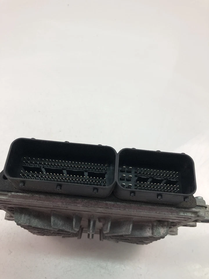 Centralina motore VOLVO V70 III BW ECU 31303095AC 2011 23545569 - Immagine 3 di 4