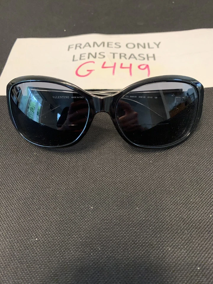 Valentino Sunglasses 5698/U/S Black 0D28 Frame G449 - Изображение 2 из 4