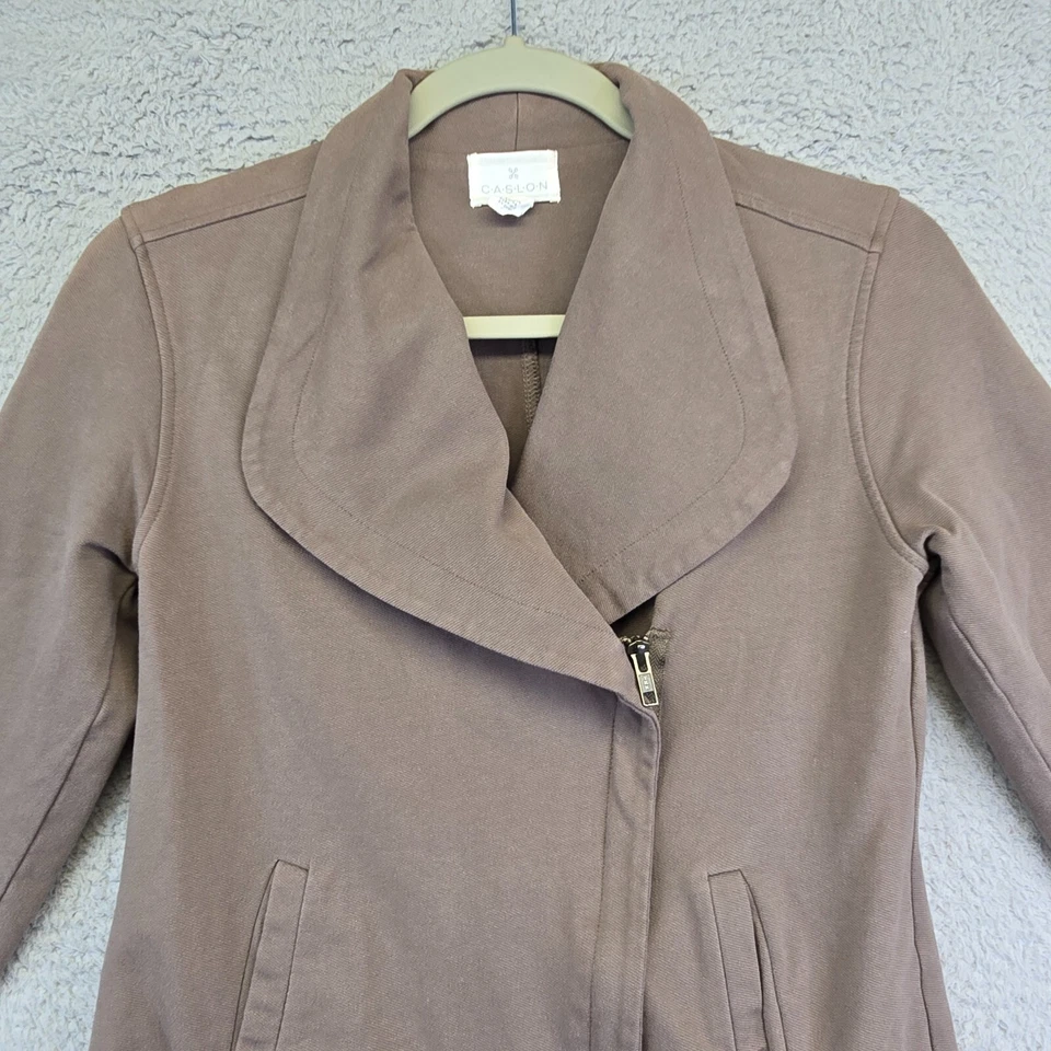 Chaqueta corta Caslon para mujer XS marrón cremallera moto elástica Anthropologie Preppy Foto 3 de 4