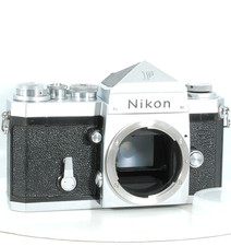 DDP US Nikon F Eye Level Silver 35mm SLR Film Camera Body Near Mint JAPAN 729