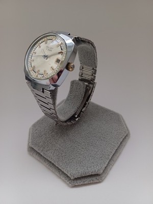 Vintage Poljot USSR   17 Jewels   2614.2H Mechanical Watch   Original Bracelet