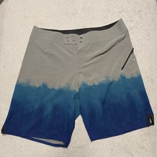 Lululemon Current State Board Shorts Mens 38 Gray Blue Hybrid Beach Flaw Read