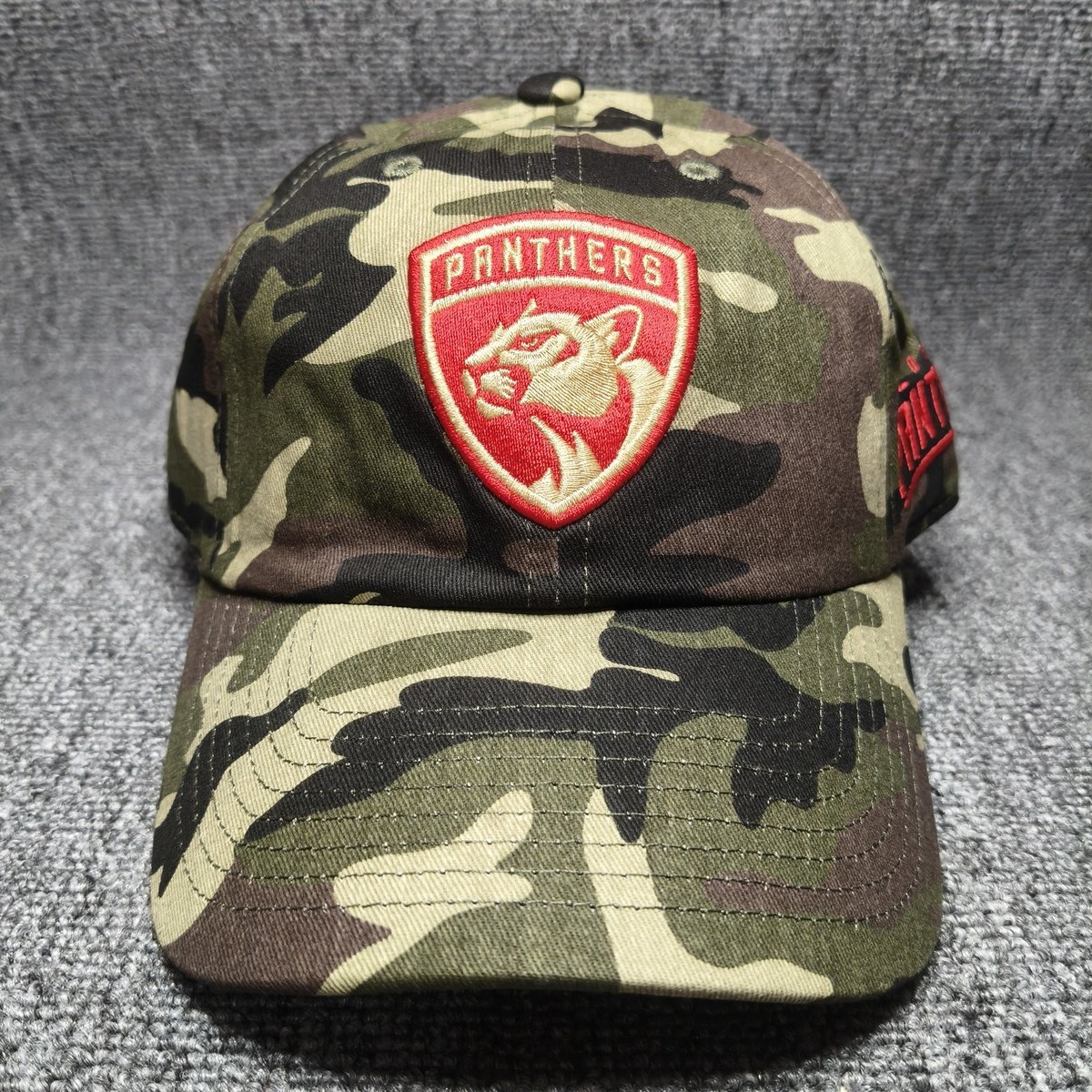Mitchell & Ness Florida Panthers NHL Camo Strapback Cap