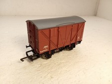 00 Hornby R6185B BR 4-Vent Meat Van "B870012" Brown Livery - Boxed