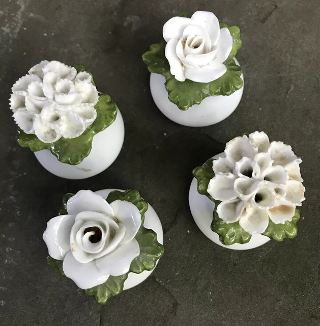 AYNSLEY ENGLISH FINE BONE CHINA VINTAGE ROSE SALT AND PEPPER SHAKERS