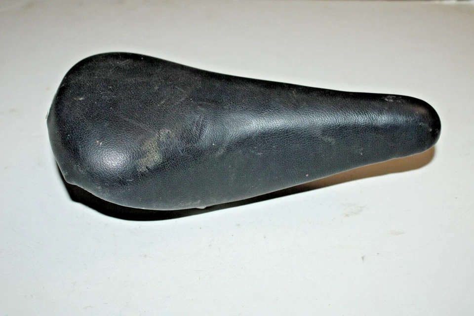 Sillín de bicicleta de carretera de turismo aprobado por Schwinn de colección negro 260/155 mm remitente de EE. UU. Foto 2 de 4