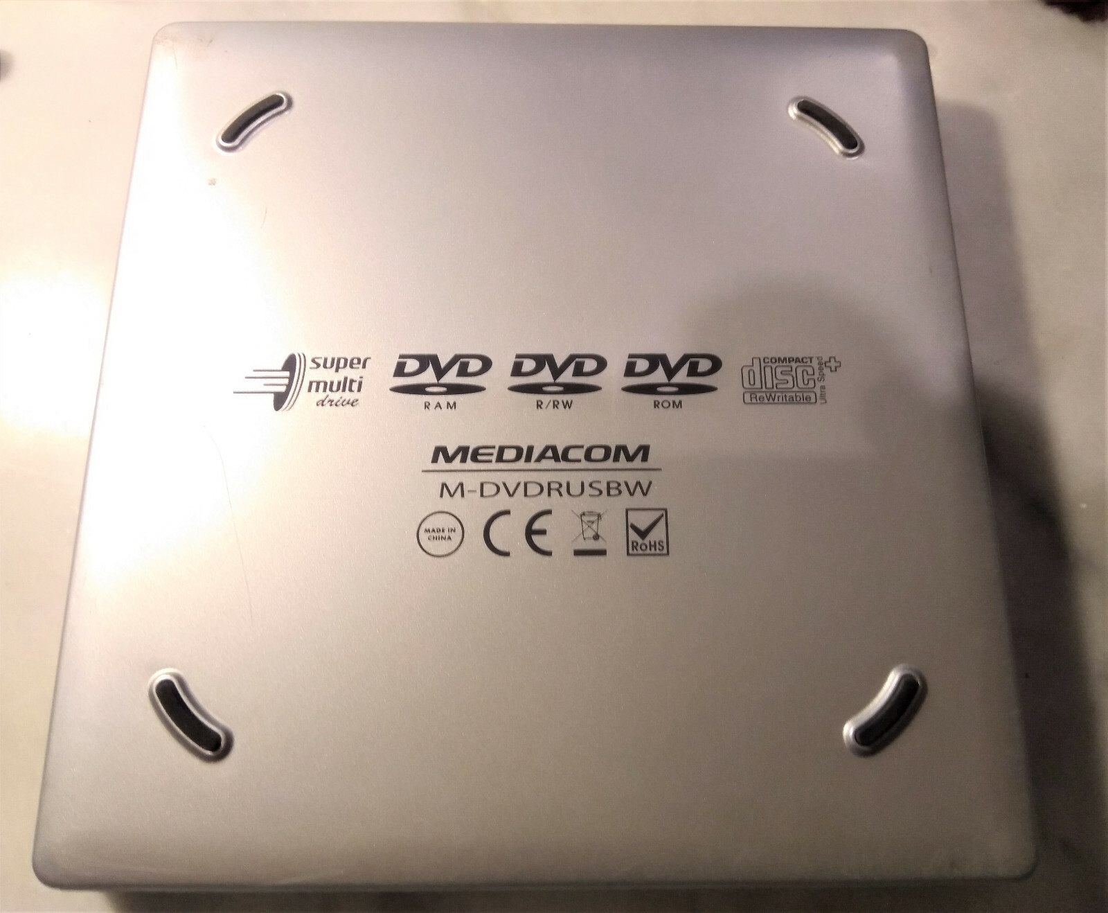 Mediacom M-LAMP6USB: Lampada Da Tavolo LED Bianca E Ricaricabile - 2