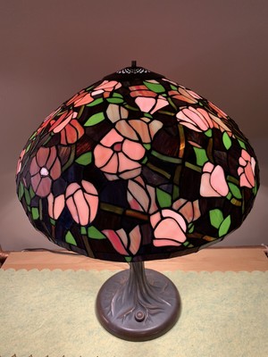 Beautiful Vintage Tiffany Stained Glass Tulip Pattern Shade Ebay