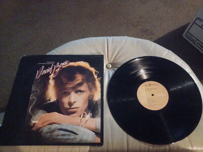 David Bowie  Young Americans   (NM-)   Main Man Logo  RARE  AFL1-0998  Stereo 
