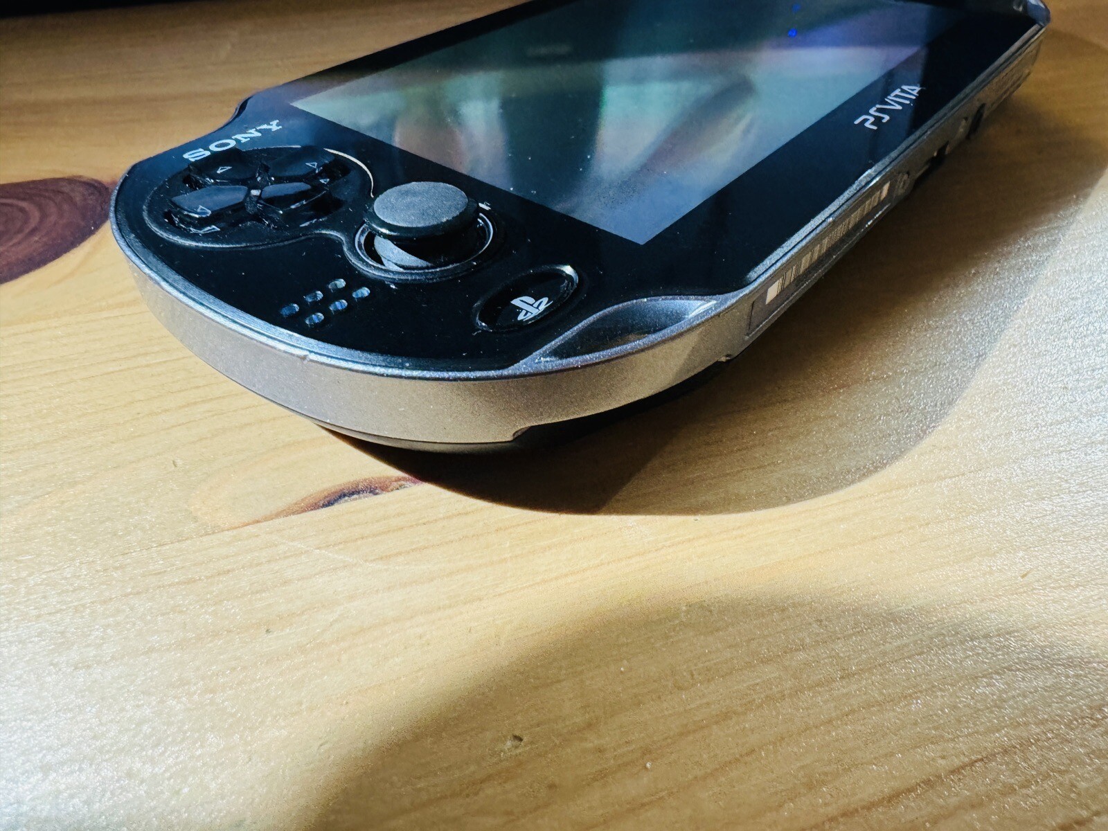 Sony PlayStation PS Vita (PCH1001) Bundle, 5 Games w/Charger and Stand