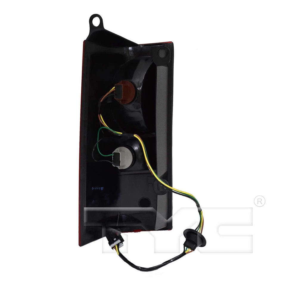 Tail Light Assembly fits 2003-2019 GMC Savana 1500 Savana 2500,Savana 3500 TYC — 第 2/4 张图片