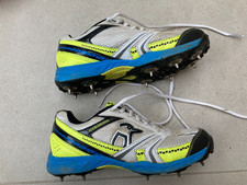 Cricket shoes Kookaburra pro 515 spike size 3