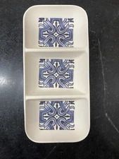 Vintage Peacock Alley Small Melamine Blue Pattern Divided Tray 1973