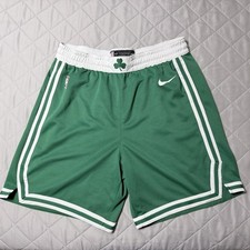 Boston Celtics Collecting and Fan Guide 12