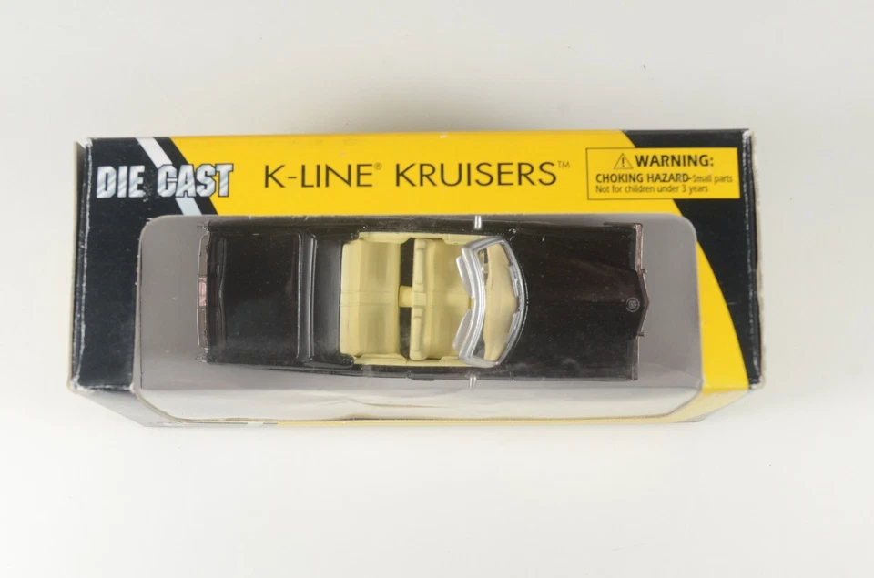 K-Line Kruisers 1/43 1976 Cadillac Coupe De Ville Convertible - K-94894 - Image 2 of 4