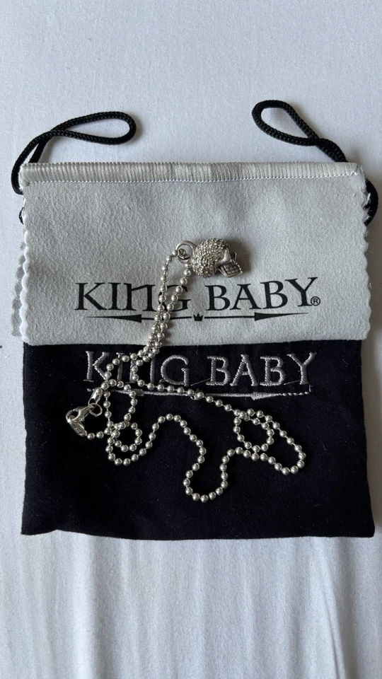 Collar colgante calavera circonita cúbica blanca King Baby en plata de ley Foto 4 de 4