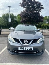 Nissan Qashqai 1.2 5dr petrol Manual