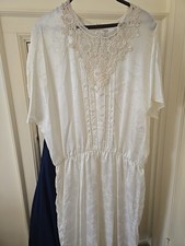 VTG Carriage Court Women's Nightgown Size 18 M/L