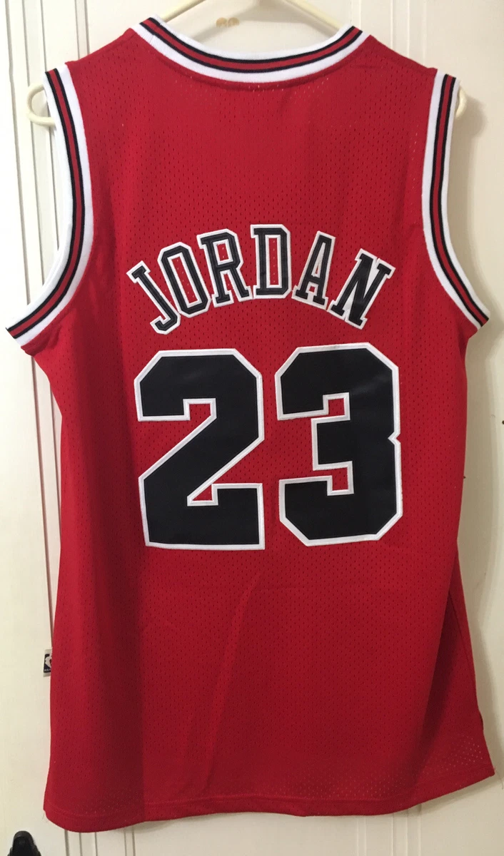 Michael Jordan 1997-1998 Hardwood Classics Mitchell & Ness Bulls NBA Jersey 36S