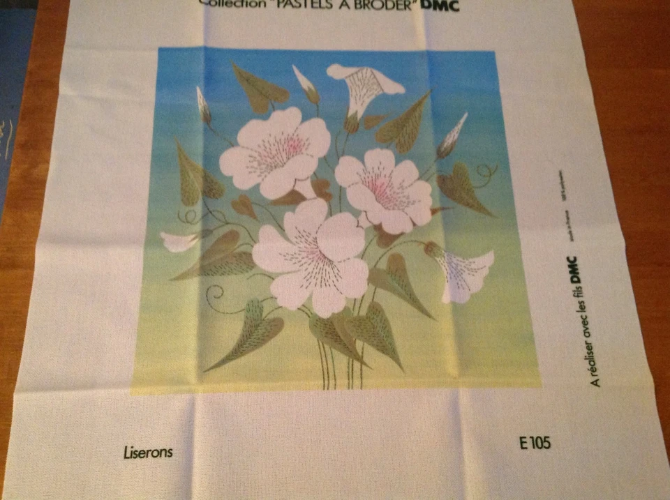 Embroidery Cloth DMC Printed Floral Liserons France Pastel Broder - Image 2 of 2