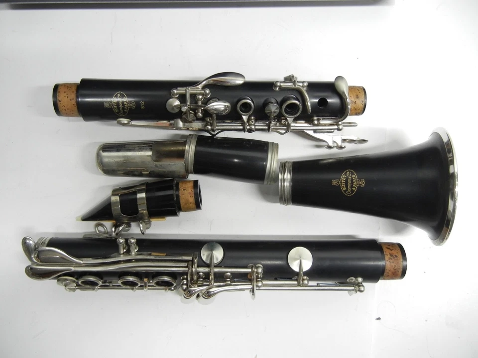 Buffet Crampon Germany B12 Bb Clarinet Woodwind Band Instrument w/ Case - Image 2 of 4