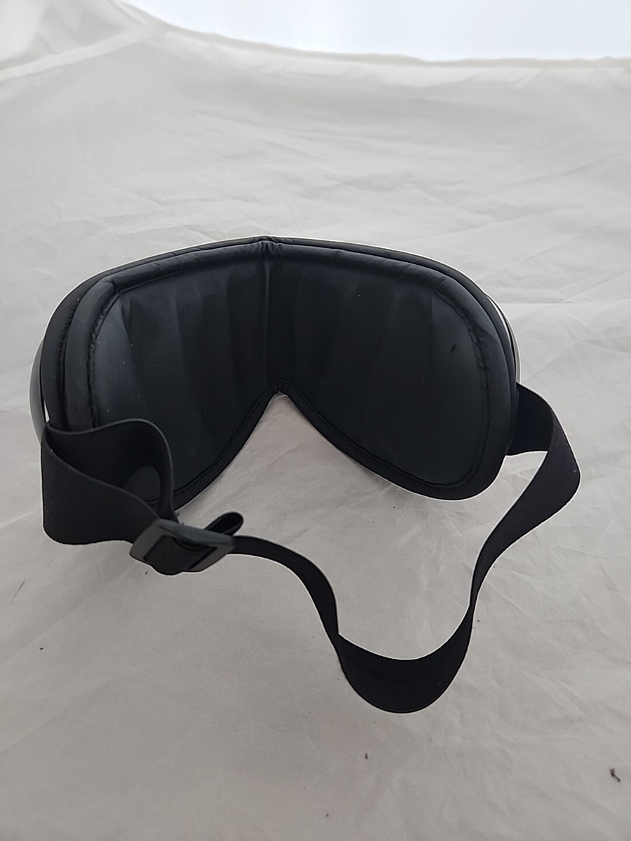 brookstone heating vibrating eye massager EYE-C Massager main image 1