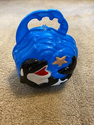 Sea World Adventure Theme Parks Shamu whale plastic lunch box