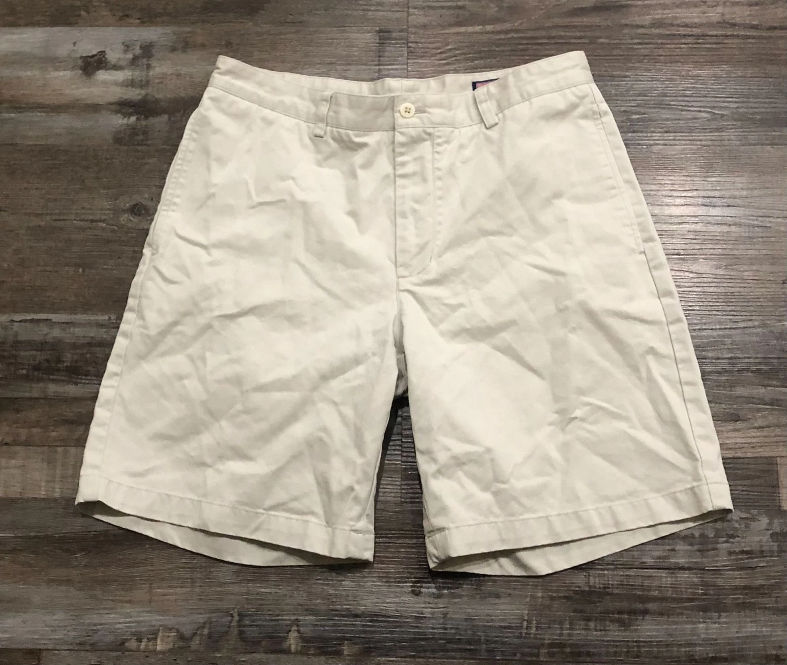 Vineyard Vines Mens Size 33 Club Shorts Flat Front Chino Beige Cotton