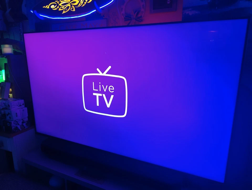 TCL 75" MINI-LED 8 SERIES Rare FLAGSHIP Smart TV- Works Perfectly No Scratches - Image 3 of 4