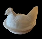 Vintage Westmorland White Milk Glass Hen on Nest Covered Dish MINT Condition