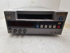Sony DSR-20 DVCAM Digital Video Cassette Recorder with Power Cord