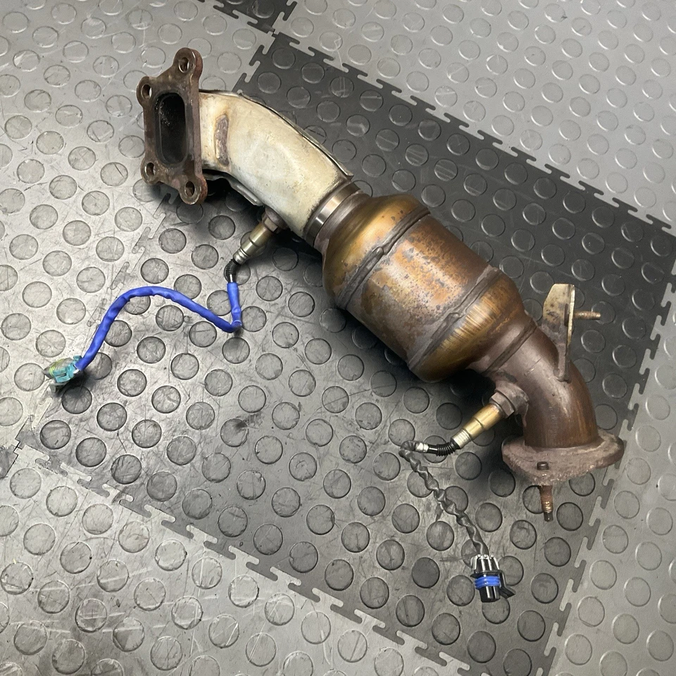 2013-2018 Cadillac ATS 3.6L Left Exhaust Catalytic Converter Pipe W/ Sensors OEM - Image 2 of 4