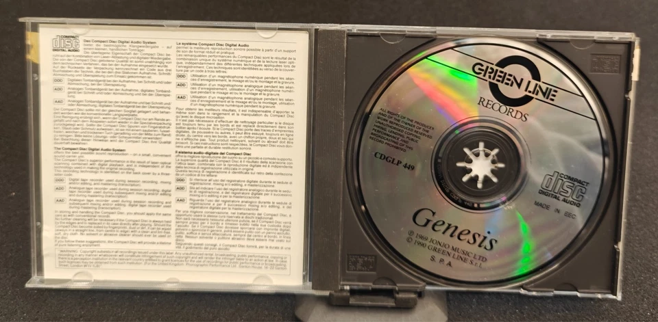 GENESIS - Bild 3 von 3