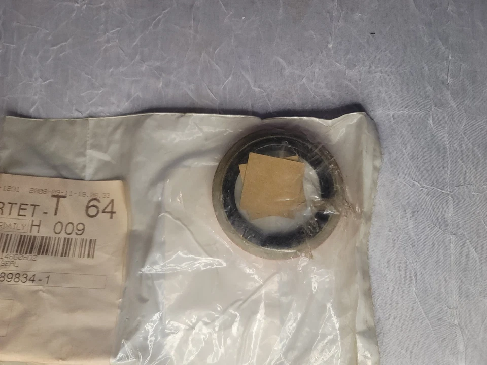 Jeep Comanche MJ Wagoneer XJ Wrangler YJ Axle Shaft Seal Mopar NOS 04506005 - Изображение 3 из 4