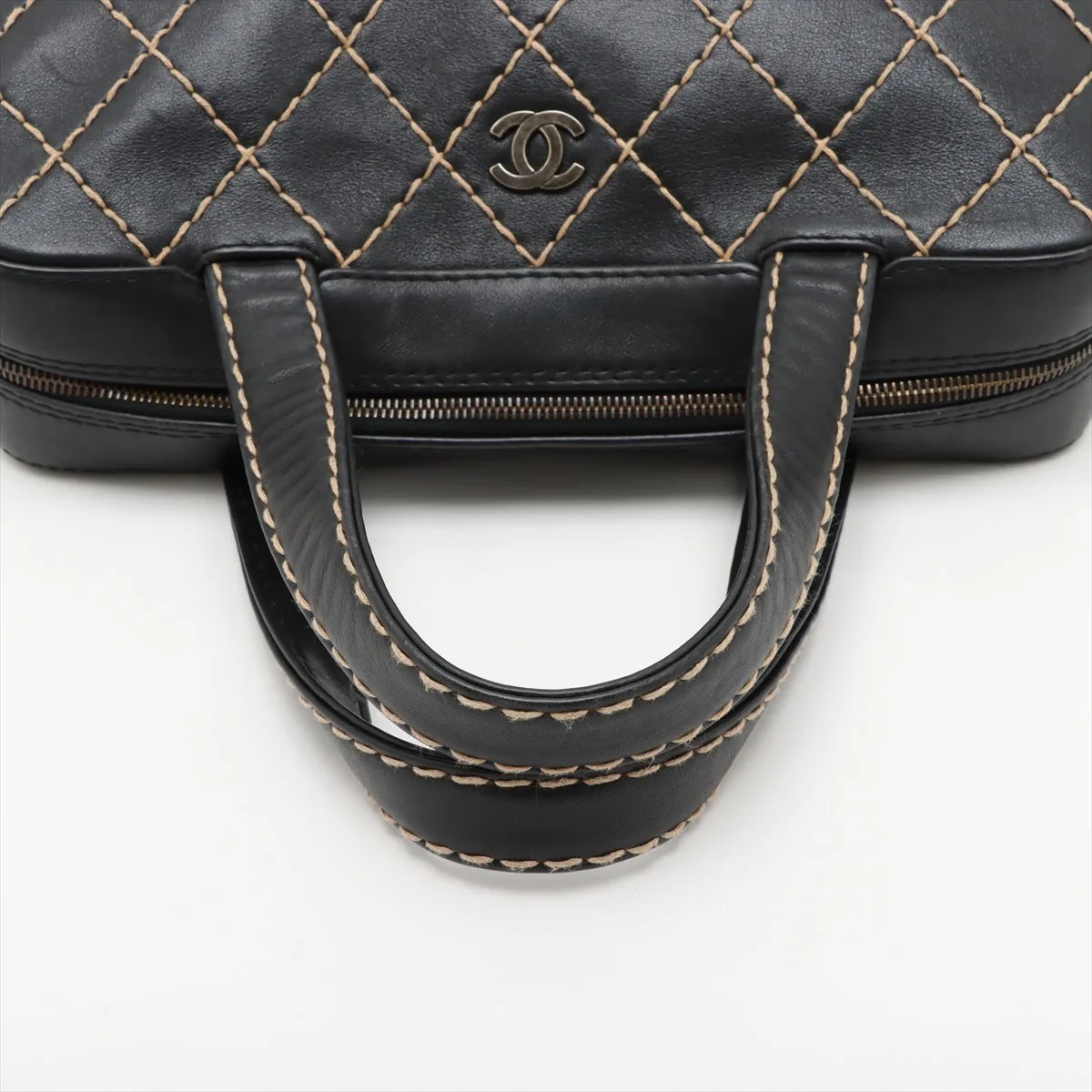 Chanel Wild Stitch Leather Hand bag Black Gold Metal