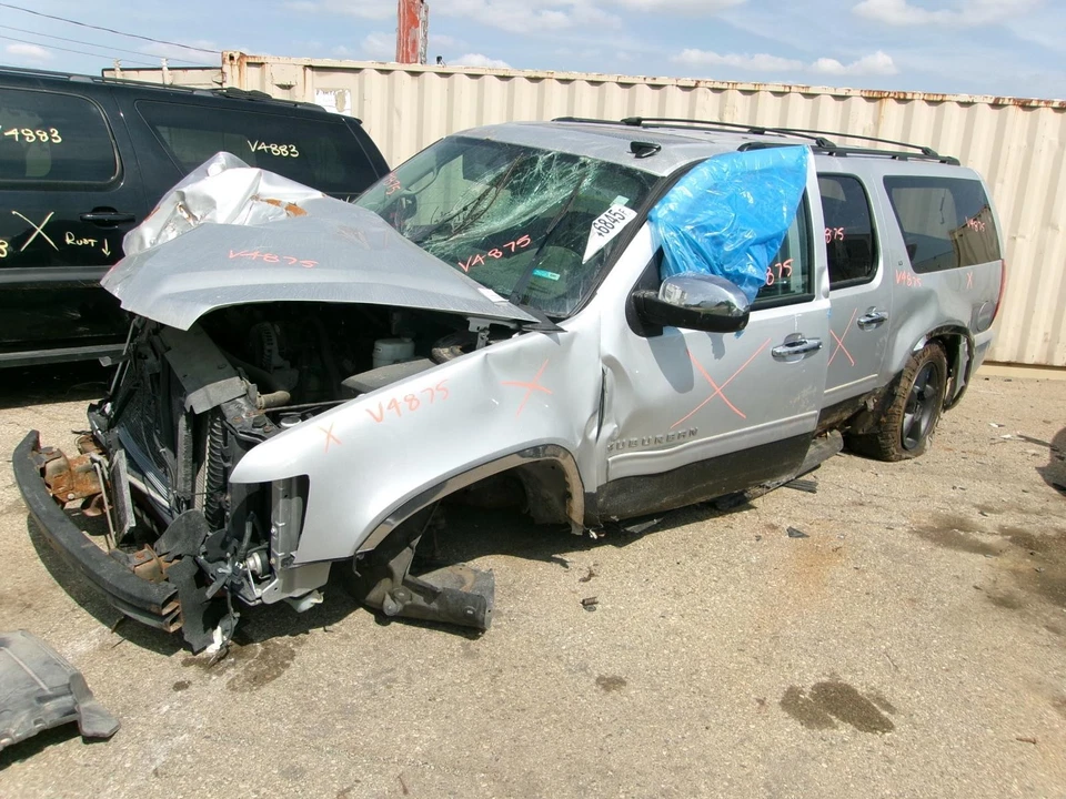 Used Left Door Mirror fits: 2013 Chevrolet Suburban 1500 Power w/turn signal w/o - Image 4 of 4