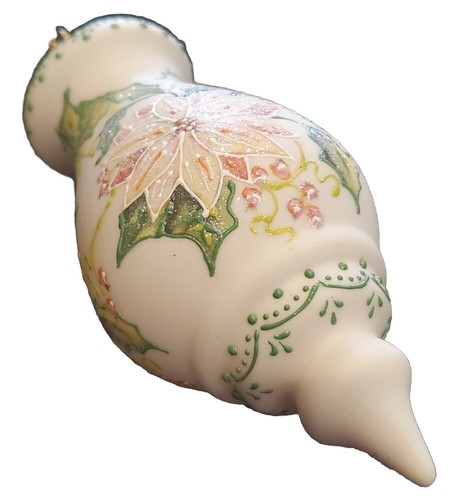 Rhynniete - Pastellblumen - Porzellan Weihnachtsschmuck - Med. "Finial 5""x2""