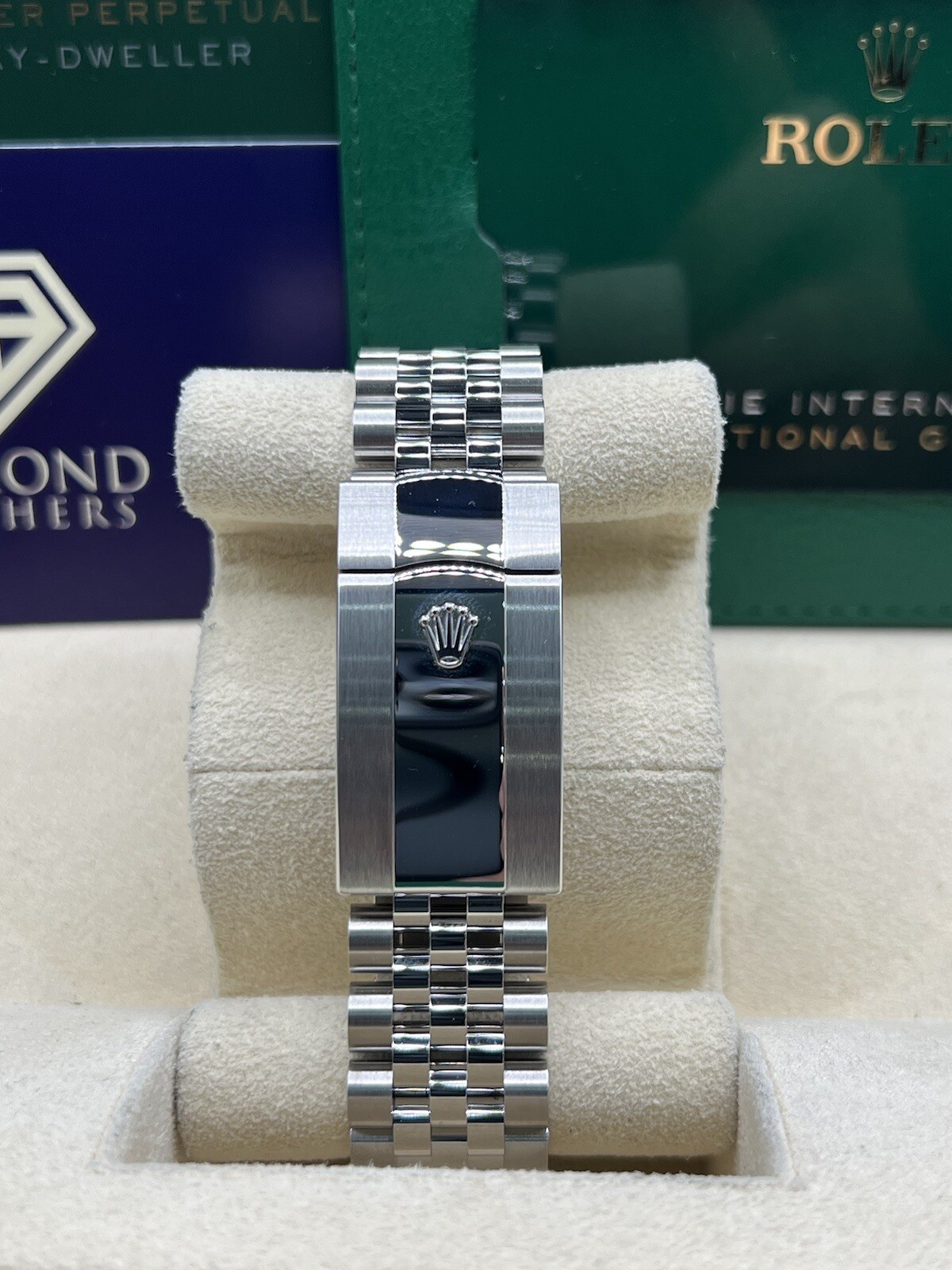 Rolex Skydweller 336934 2024 mint dial UNWORN with box and papers. image 6