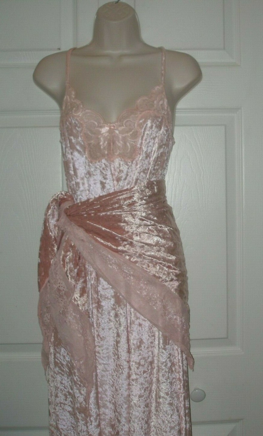 Picture 1 of 12