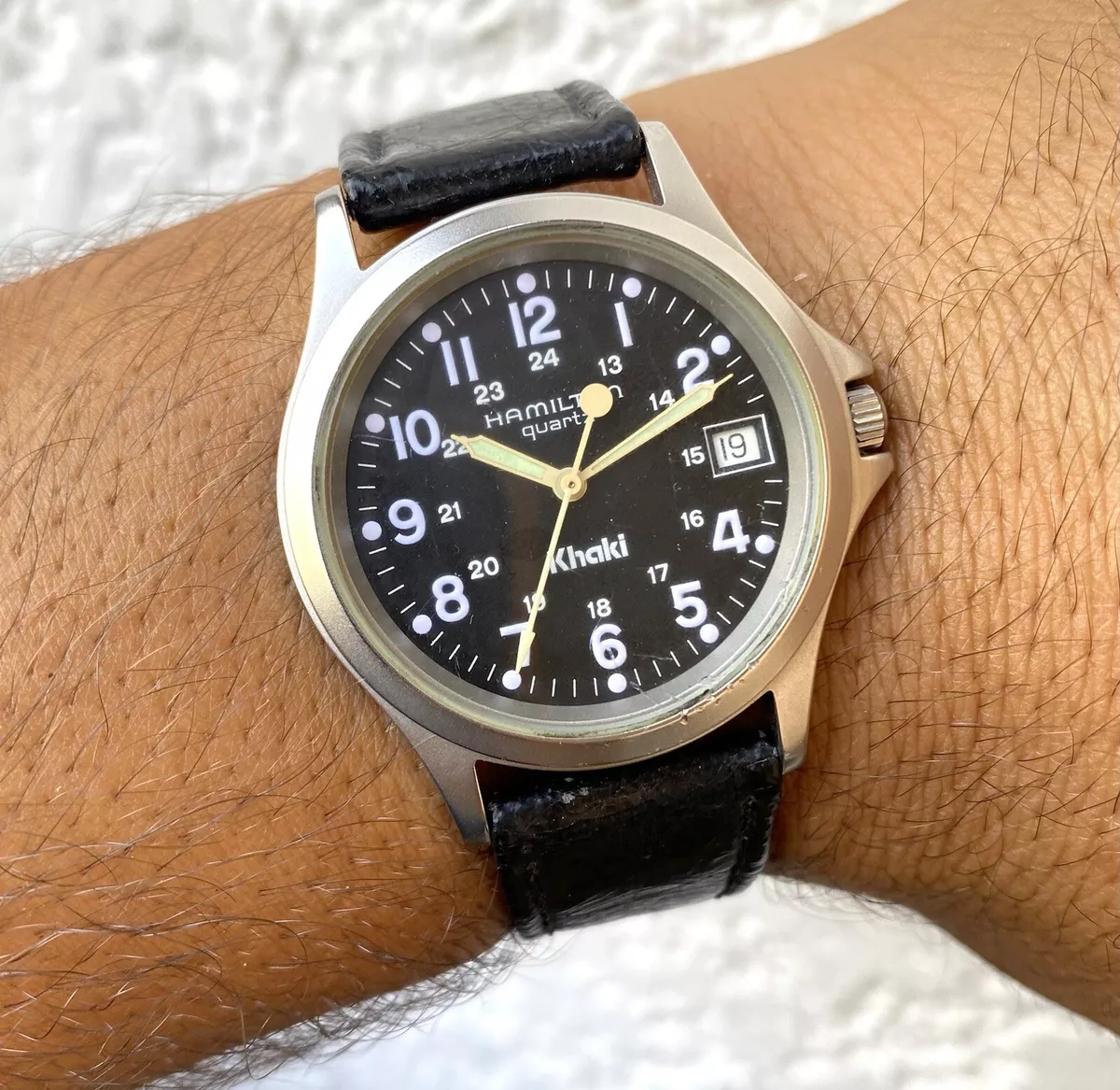 Hamilton Khaki Quartz Watch 9445B Black Dial Hamilton Field Vintage 3 ATM