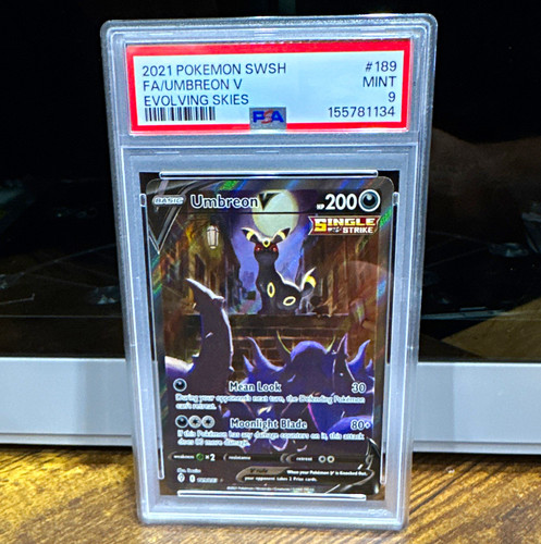 Pokemon TCG Umbreon V 189/203 Evolving Skies Alt Art Holo PSA 9 155781134