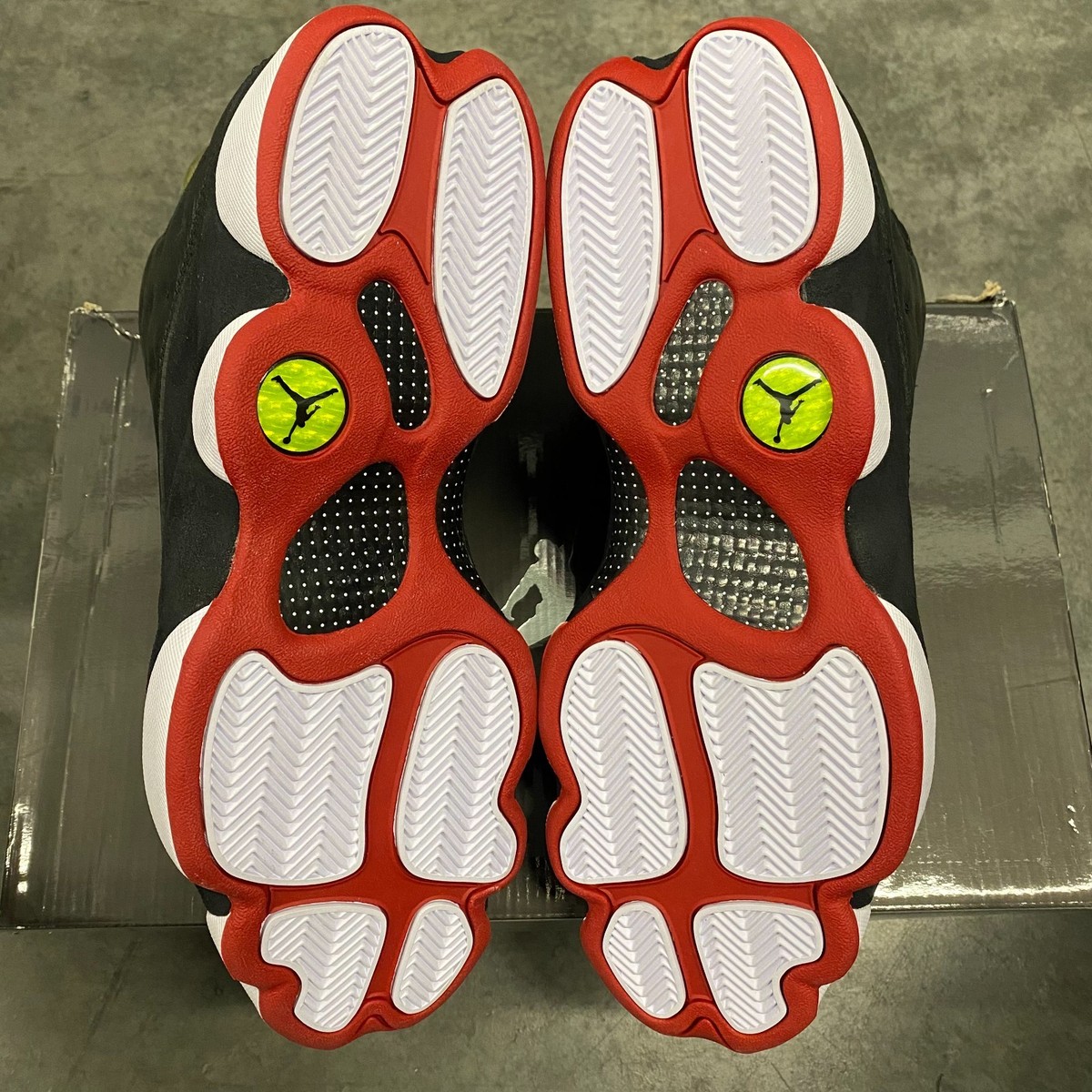Nike Air Jordan 13 Retro Men’s Size 12 2011 Playoff OG‎ 414571-001 Size 12.5 - Air Jordan 13 Retro Playoffs 2011 Sneakers Men  main image 3