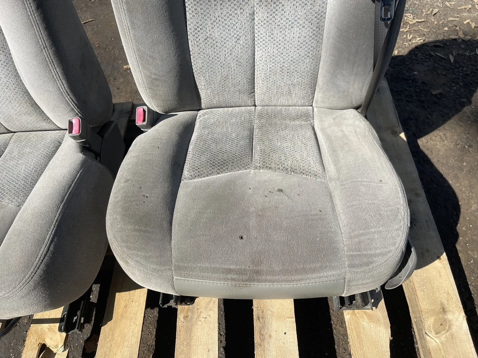 03-06 Chevrolet Silverado Avalanche Front Seat Set Gray Power Driver Manual Pass — 第 2/4 张图片