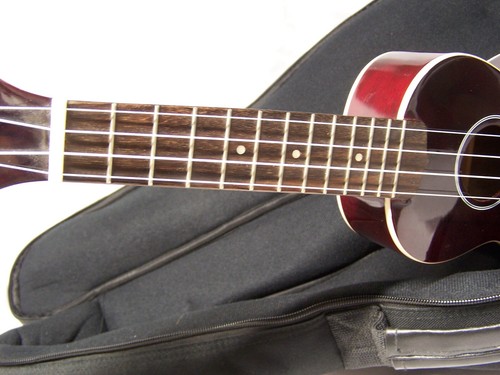 Ohana Model SK-15mr Soprano Size Mohogany Wood Ukulele - With Gig Bag EXUC - Picture 4 of 18